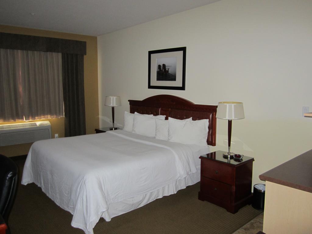 Trend Mountain Hotel & Conference Centre Tumbler Ridge Εξωτερικό φωτογραφία